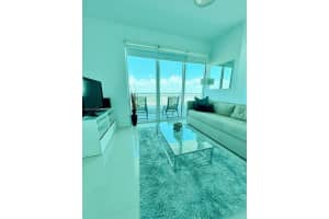 60 SW 13th St Apt 2221, Miami, FL 33130, Sold 07/31/23
