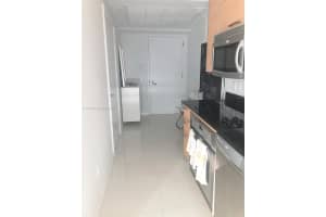 60 SW 13th St Apt 2221, Miami, FL 33130, Sold 07/31/23