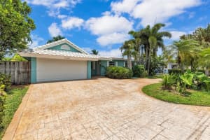 2508 NE 22nd Terrace, Fort Lauderdale, FL 33305, Sold 07/31/23