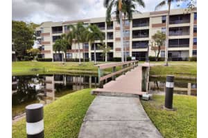 100 NW 76th Ave Apt 405-2, Plantation, FL 33324, Sold 08/08/23
