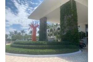 450 Alton Rd APT 2110, Miami Beach, FL 33139, Sold 09/25/24
