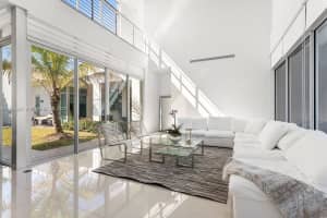 10498 NW 67th Terrace, Doral, FL 33178, Sold 07/20/23