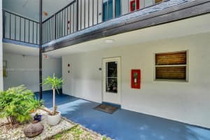 2800 Somerset Dr #112j, Lauderdale Lakes, FL 33311, Sold 11/20/23