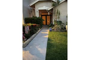 5752 SW 88th Terrace, Cooper City, FL 33328, Sold 07/21/23