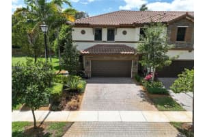 12120 Village Pl a, Davie, FL 33325, Sold 07/19/23