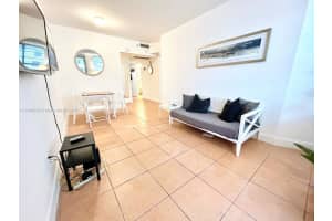 100 Lincoln Rd #303, Miami Beach, FL 33139, Sold 11/03/23