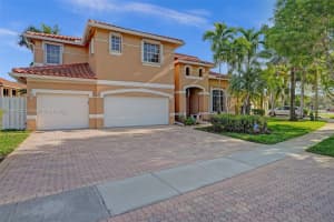 16317 NW 15th St, Pembroke Pines, FL 33028, Sold 07/31/23