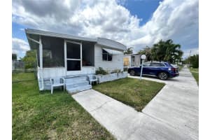 620 NW 217th Terrace, Pembroke Pines, FL 33029, Sold 09/26/23