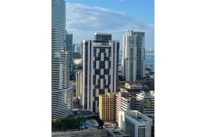 151 SE 1st St Apt 2409, Miami, FL 33131, Sold 12/01/23