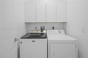 6325 NW 105th Ct, Doral, FL 33178, Sold 03/13/24