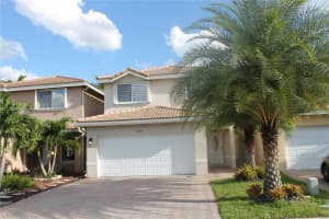 9420 NW 55th St, Sunrise, FL 33351, Sold 07/10/23