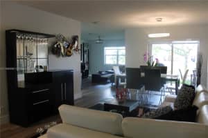 9420 NW 55th St, Sunrise, FL 33351, Sold 07/10/23