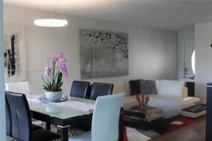 9420 NW 55th St, Sunrise, FL 33351, Sold 07/10/23
