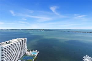 1541 Brickell Ave B2704, Miami, FL 33129, Sold 12/28/23
