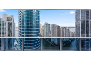 200 Biscayne Blvd Way APT 3703, Miami, FL 33131, Sold 08/31/23