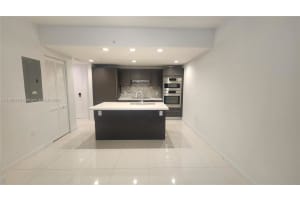 7661 NW 107th Ave Apt 202, Doral, FL 33178, Sold 07/14/23