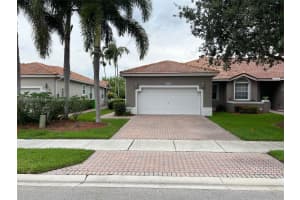 7551 S Aragon Blvd UNIT 1, Sunrise, FL 33313, Sold 07/12/23