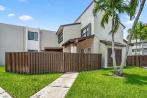 10280 NW 9th St Cir Apt 106-15, Miami, FL 33172, Sold 08/09/23