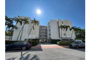 7601 Byron Ave #5a, Miami, FL 33141, Sold 07/31/23