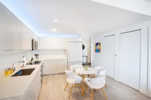 55 SW 9th St Apt 3210, Miami, FL 33130, Sold 10/04/23