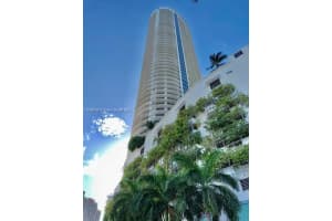 Opera Tower, 1750 N Bayshore Dr APT 1708, Miami, FL 33132, Sold 07/20/23