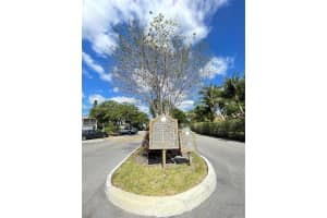 3101 Oakland Shores Dr APT H210, Oakland Park, FL 33309, Sold 08/18/23