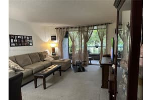 100 NW 76th Ave Apt 202-2, Plantation, FL 33324, Sold 07/10/23