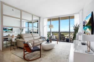 88 SW 7th St Apt 3010, Miami, FL 33130, Sold 11/17/23