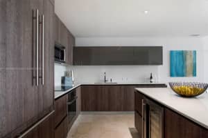 88 SW 7th St Apt 3010, Miami, FL 33130, Sold 11/17/23