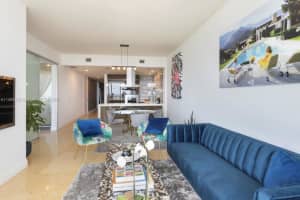 1100 Biscayne Blvd UNIT 2803, Miami, FL 33132, Sold 01/14/25