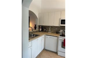 1270 SE 27th St Unit 202, Homestead, FL 33035, Sold 08/03/23