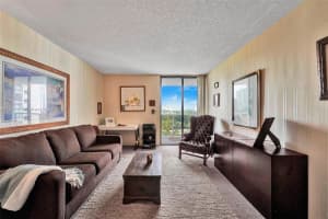 3701 N Country Club Dr APT 707, Aventura, FL 33180, Sold 08/24/23