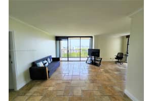 20301 W Country Club Dr APT 1622, Aventura, FL 33180, Sold 02/06/24