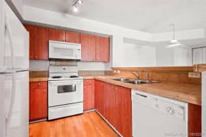 2021 Renaissance Blvd APT 206, Miramar, FL 33025, Sold 07/21/23