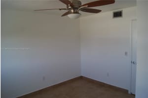 855 Euclid Ave APT 404, Miami Beach, FL 33139, Sold 08/28/23