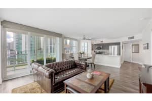 1155 Brickell Bay Dr APT 711, Miami, FL 33131, Sold 07/31/23