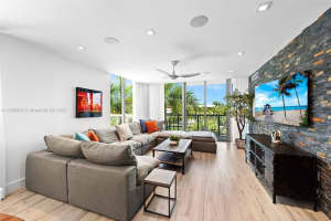 9940 W Bay Harbor Dr 3h n, Bay Harbor Islands, FL 33154, Sold 08/08/23