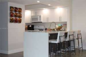 8590 SW 212th St APT 310, Cutler Bay, FL 33189, Sold 07/13/23