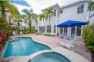 3661 NE 200th St, Miami, FL 33180, Sold 09/06/23