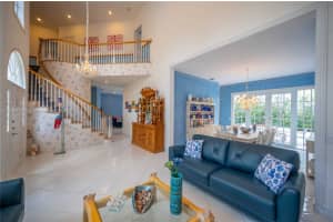 3661 NE 200th St, Miami, FL 33180, Sold 09/06/23