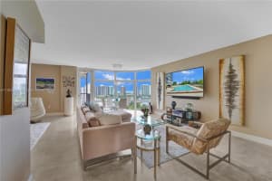 3375 N Country Club Dr, Miami, FL 33180, Sold 07/31/23