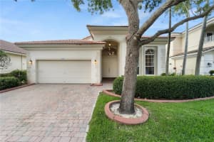 7265 NW 19th Ct, Pembroke Pines, FL 33024, Sold 08/01/23