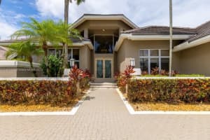 7236 Queenferry Cir, Boca Raton, FL 33496, Sold 09/25/23
