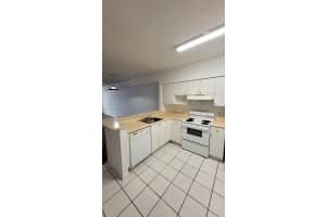 5091 NW 7th St APT 411, Miami, FL 33126, Sold 08/09/23
