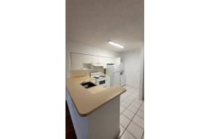 5091 NW 7th St APT 411, Miami, FL 33126, Sold 08/09/23