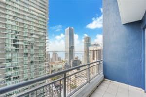 60 SW 13th St Apt 3212, Miami, FL 33130, Sold 07/31/23