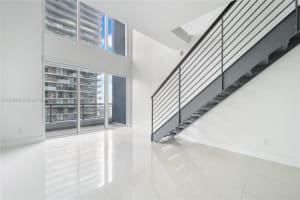 60 SW 13th St Apt 3212, Miami, FL 33130, Sold 07/31/23