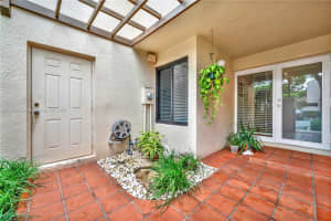 8641 SW 79th Pl #8641, Miami, FL 33143, Sold 07/17/23
