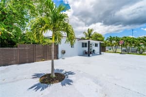 2001 NW 206th St, Miami Gardens, FL 33056, Sold 07/07/23