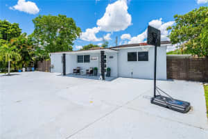 2001 NW 206th St, Miami Gardens, FL 33056, Sold 07/07/23